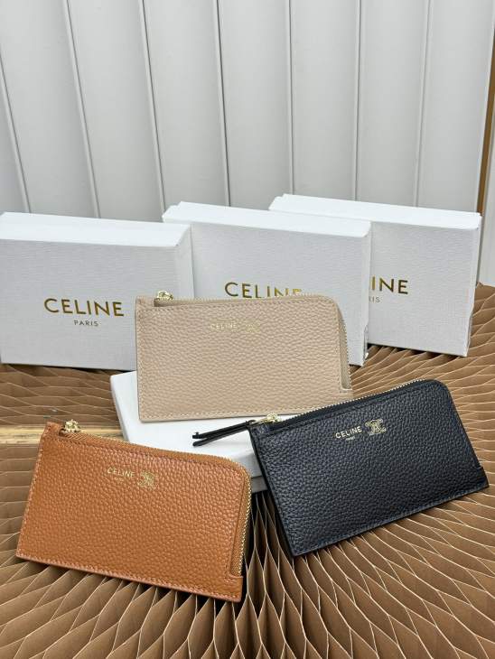 Picture of Celine Handbags _SKUfw225667468fw